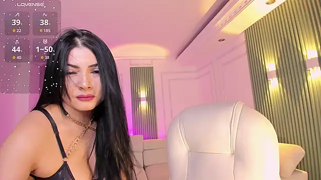 Snapshot of scarlett_brooks chatting on 07-11-26, 11:13 scarlett brooks online show from 07-11-26, 11:13