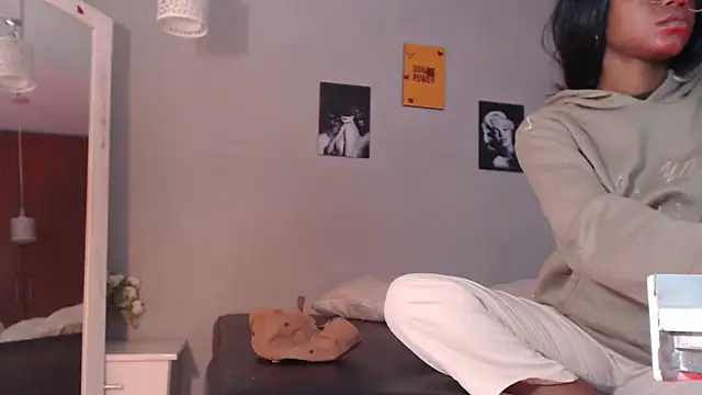 arianna rossi11 online show from 03-30-26, 12:06