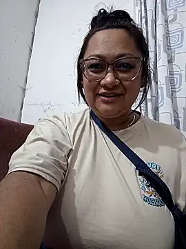 kiharamia online show from 04-18-26, 05:44