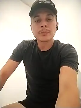 Reuss25 online show from 04-21-26, 12:34