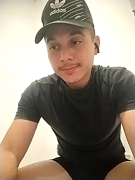 Reuss25 online show from 04-21-26, 12:00