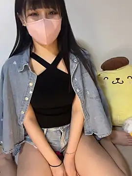 Snapshot of Mitsuki__jp chatting on 04-18-26, 10:08 Mitsuki jp online show from 04-18-26, 10:08