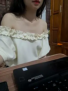 NinaKey online show from 05-01-26, 03:16