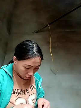 hot-luna- online show from 03-19-26, 07:34