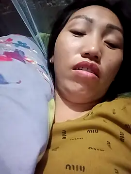 hot-luna- online show from 04-12-26, 10:04