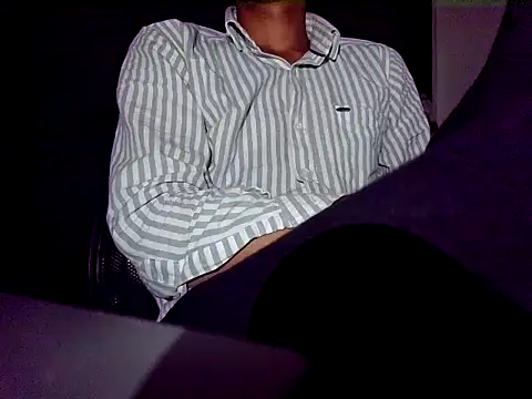 Indian-gentleman teen online show from 04-19-26, 10:03