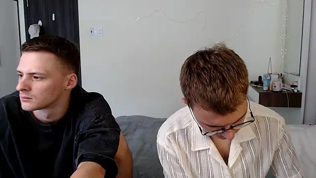 NikiKerryCum online show from 05-22-26, 02:51