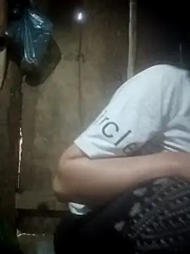 Momo-biki online show from 03-15-26, 06:19