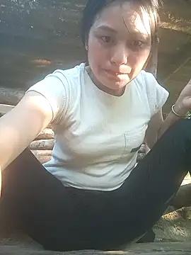 Momo-biki online show from 05-22-26, 10:32