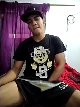 Snapshot of NikoHot_anatole chatting on 03-12-26, 02:12 NikoHot anatole online show from 03-12-26, 02:12