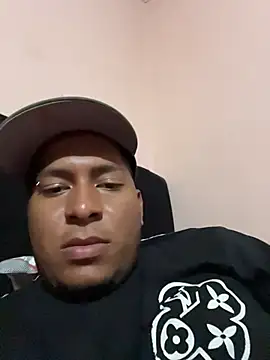 Snapshot of Danny_black11 chatting on 03-22-26, 05:44 Danny black11 online show from 03-22-26, 05:44