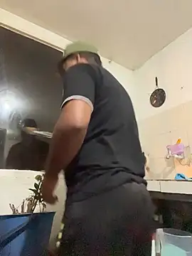 Snapshot of Danny_black11 chatting on 04-01-26, 03:18 Danny black11 online show from 04-01-26, 03:18