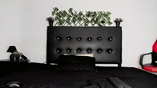 JERO TEASE S7S online show from 04-11-26, 02:38