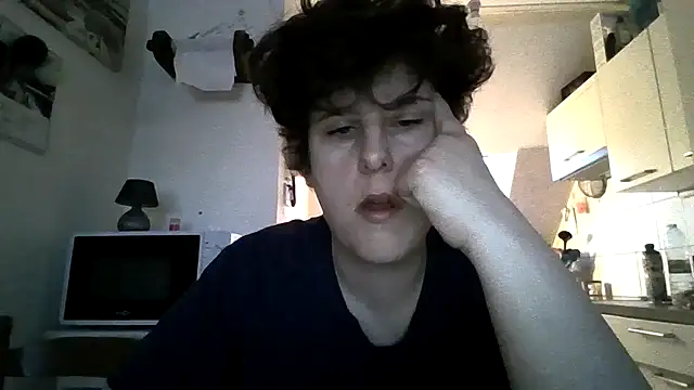 OIseauNoir88 online show from 02-03-26, 07:02