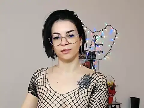 emacandy online show from 03-16-26, 05:44