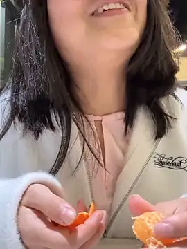 xinxin201201 online show from 04-01-26, 10:49