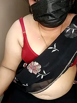 Snapshot of silk_rose05 chatting on 04-29-26, 05:30 silk rose05 online show from 04-29-26, 05:30