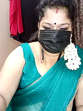 Snapshot of silk_rose05 chatting on 05-09-26, 05:29 silk rose05 online show from 05-09-26, 05:29