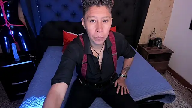 Kali Panther online show from 04-08-26, 04:07