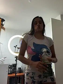 LunaHeat online show from 04-04-26, 05:10