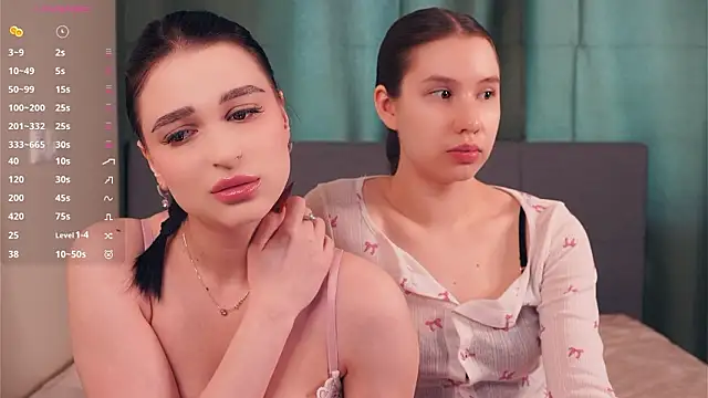 Snapshot of ZofiaSoshnik chatting on 03-14-26, 07:03 ZofiaSoshnik online show from 03-14-26, 07:03