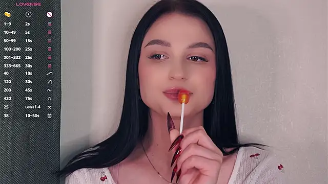 Snapshot of ZofiaSoshnik chatting on 03-19-26, 11:47 ZofiaSoshnik online show from 03-19-26, 11:47