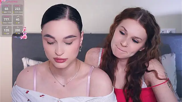 Snapshot of ZofiaSoshnik chatting on 04-11-26, 07:56 ZofiaSoshnik online show from 04-11-26, 07:56