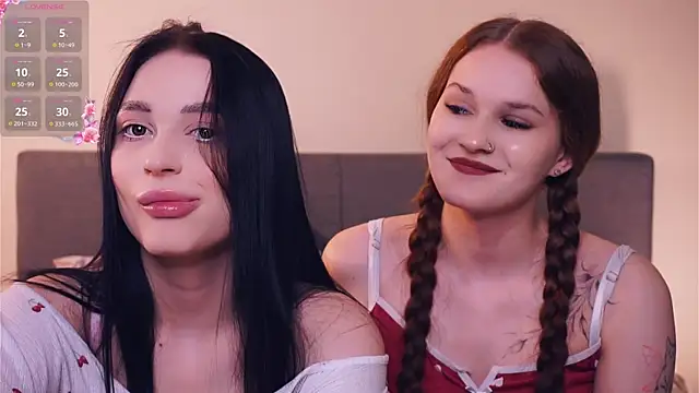 Snapshot of ZofiaSoshnik chatting on 04-13-26, 07:58 ZofiaSoshnik online show from 04-13-26, 07:58