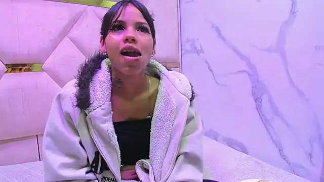 KendallArdent online show from 04-07-26, 02:17