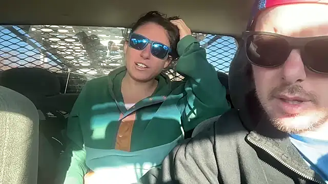 mr mrs glitter online show from 04-11-26, 09:52