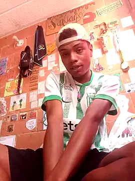 Snapshot of suckdream chatting on 02-22-26, 05:44 suckdream online show from 02-22-26, 05:44