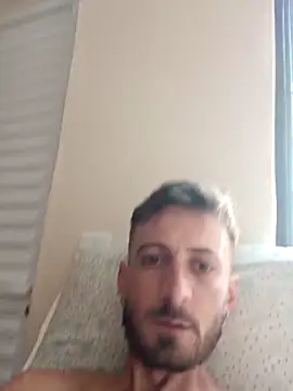 Snapshot of GettingLiepaja chatting on 04-07-26, 04:29 GettingLiepaja online show from 04-07-26, 04:29