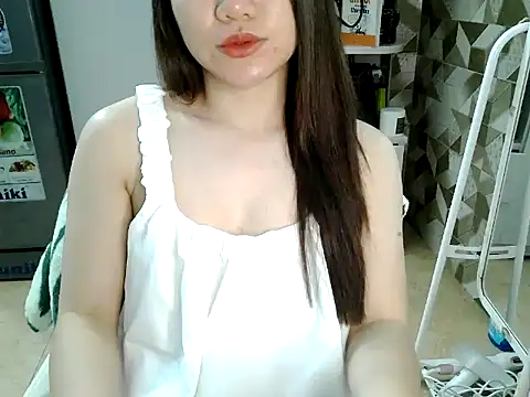 Amy8386 online show from 02-08-26, 06:06