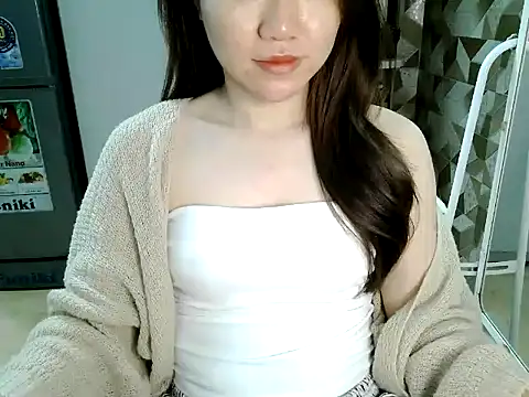 Amy8386 online show from 02-09-26, 04:49