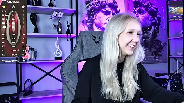 MaoqiBeverly online show from 05-26-26, 11:17