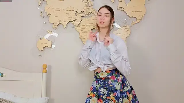 Snapshot of EddieChery chatting on 03-12-26, 03:07 EddieChery online show from 03-12-26, 03:07