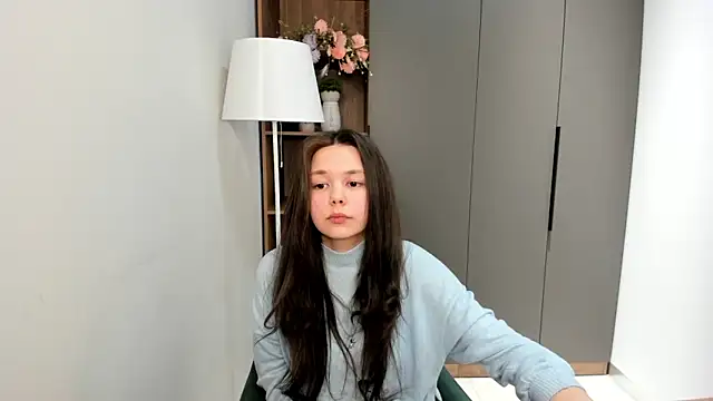 MindaGuyett online show from 02-02-26, 06:56