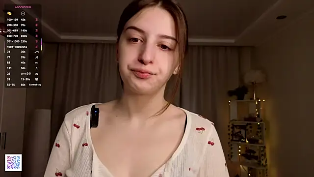 LeanneDinkle online show from 04-08-26, 04:23