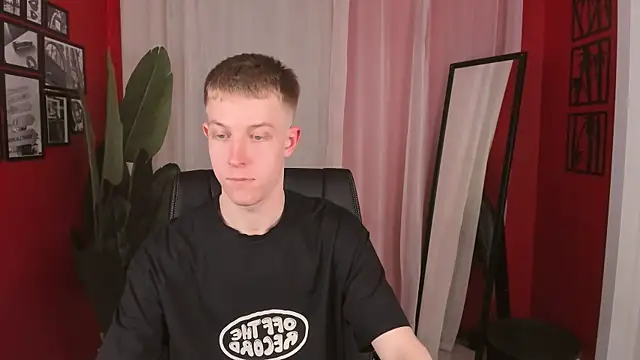 Dylan Norton online show from 04-29-26, 03:38