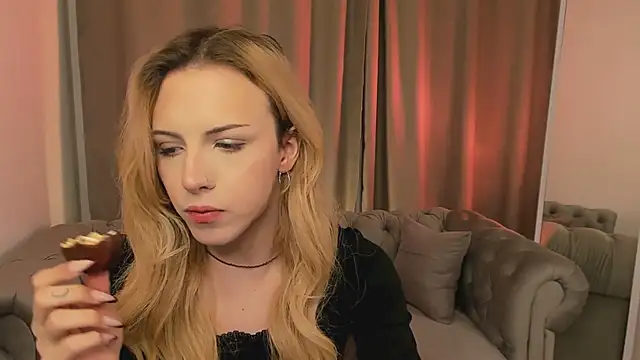 Tiffany  King online show from 04-09-26, 05:40