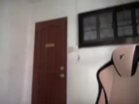 Snapshot of _andrie69_ chatting on 04-05-26, 01:14 andrie69 online show from 04-05-26, 01:14