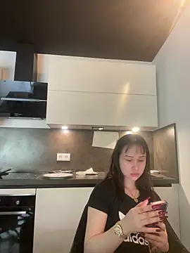 Just-Lilly online show from 05-19-26, 05:52