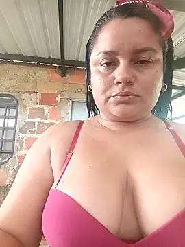 Snapshot of Lena_Cum69 chatting on 04-02-26, 01:31 Lena Cum69 online show from 04-02-26, 01:31