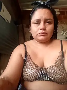 Snapshot of Lena_Cum69 chatting on 04-16-26, 12:50 Lena Cum69 online show from 04-16-26, 12:50