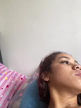 CarolineFyre online show from 06-27-26, 12:22