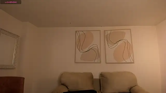 Snapshot of DemiNova chatting on 03-20-26, 10:31 DemiNova online show from 03-20-26, 10:31