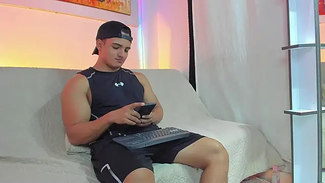 Snapshot of jhon_nicolas chatting on 04-24-26, 11:18 jhon nicolas online show from 04-24-26, 11:18