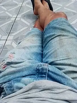 pau-de-ourod online show from 04-08-26, 12:16