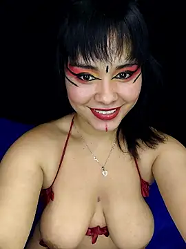 Snapshot of zoe_love18 chatting on 04-06-26, 04:46 zoe love18 online show from 04-06-26, 04:46