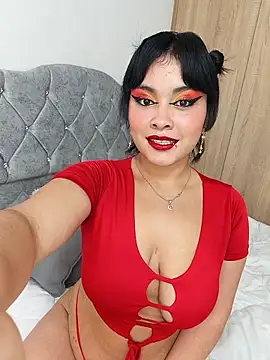 Snapshot of zoe_love18 chatting on 05-07-26, 04:40 zoe love18 online show from 05-07-26, 04:40